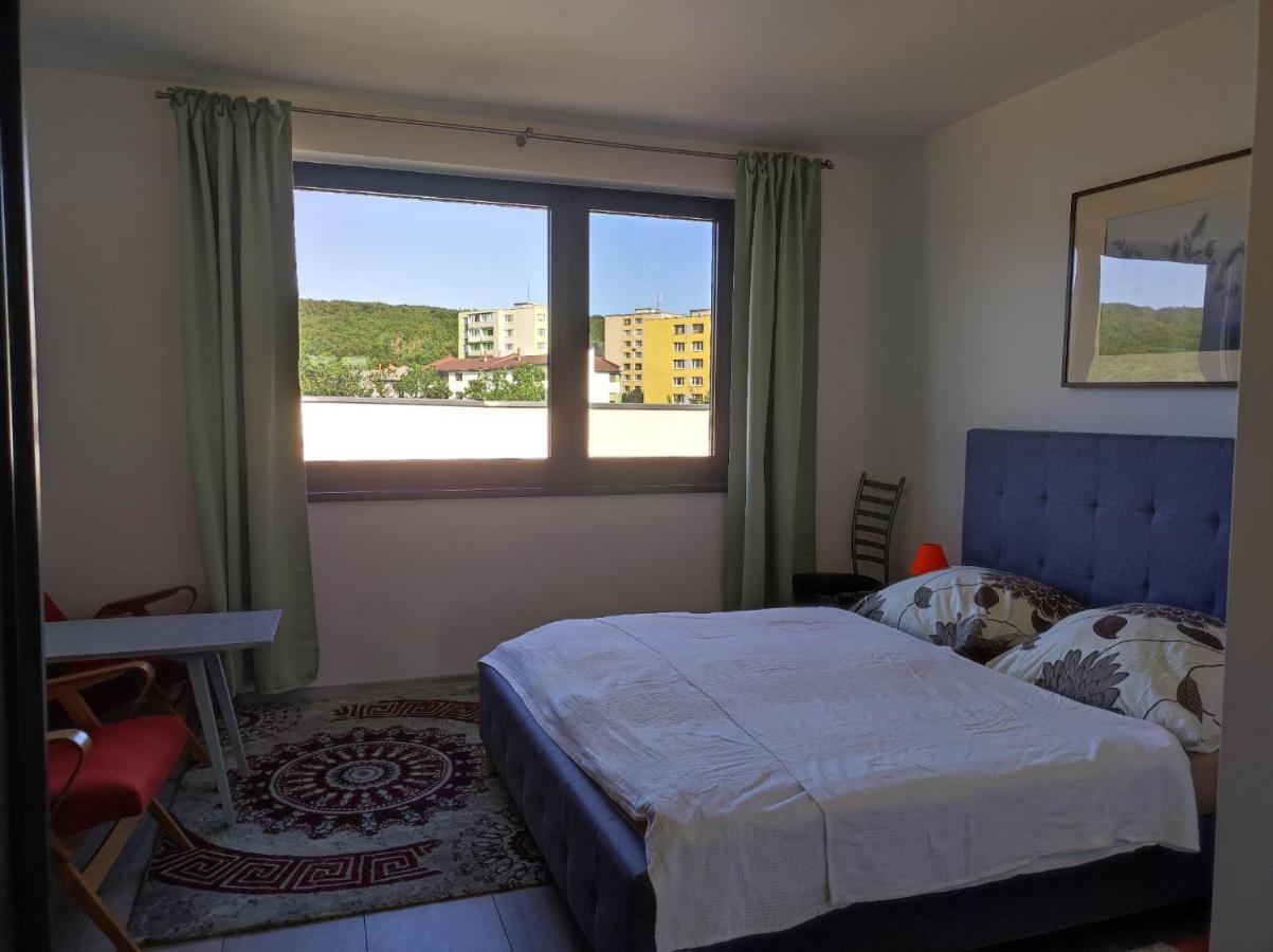 Mezadler Apartment Кошице Екстериор снимка
